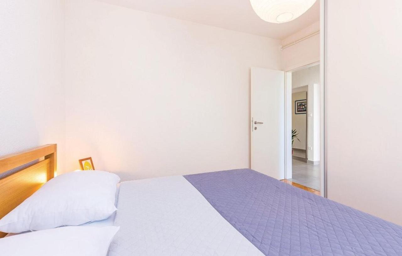 Big White Apartment Novi Vinodolski Ngoại thất bức ảnh