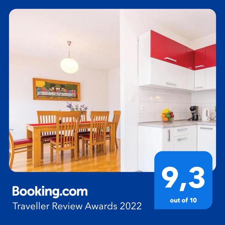 Big White Apartment Novi Vinodolski Ngoại thất bức ảnh